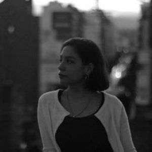 Meet your Posher, Abril
